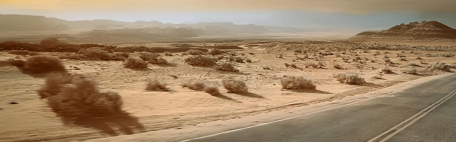 Essential Hybrid Strategies for Desert Roads